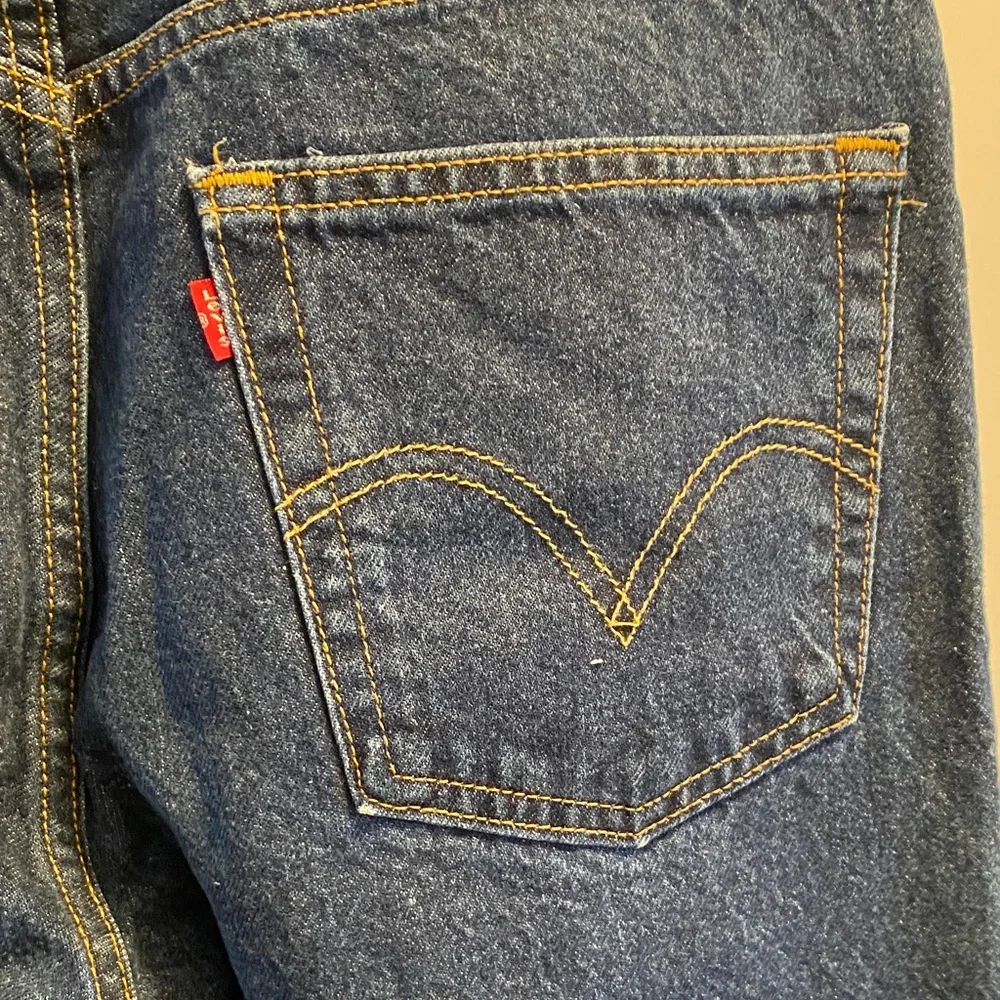 Levi’s 505 Men's Regular Fit Indigo Blue Jeans